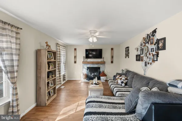 $434,999 | 1105 Henry Drive, Winchester, VA 22602