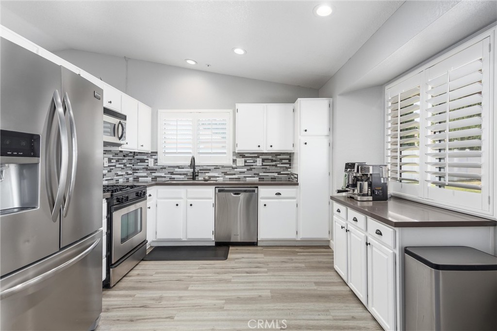3263 Verbena Drive Rialto, CA 92377 - Photo 11 of 26