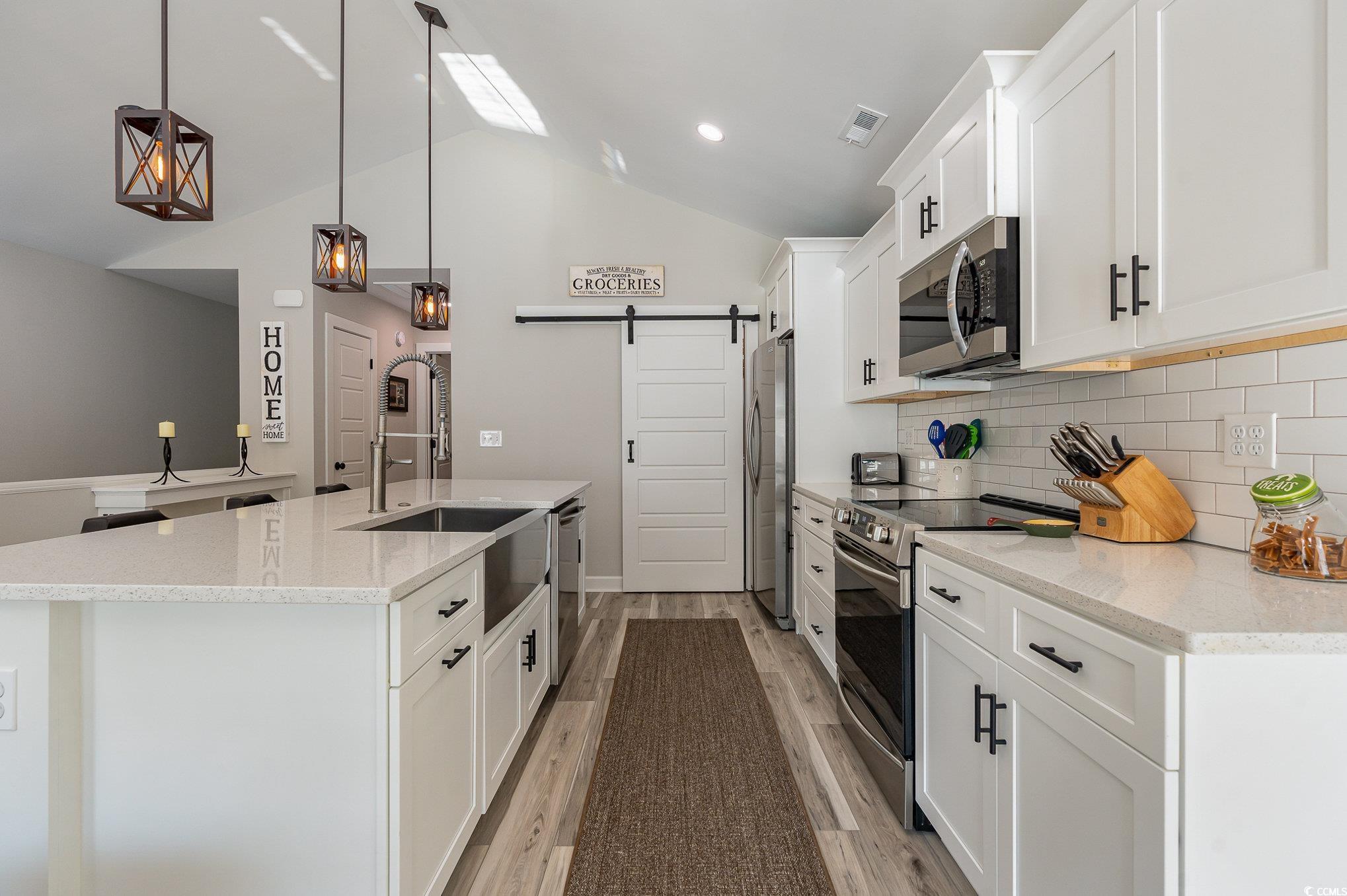 208 Kings Crossing Loop Murrells Inlet, SC 29576 - Photo 10 of 28 Kitchen featuring appliances with stainless steel