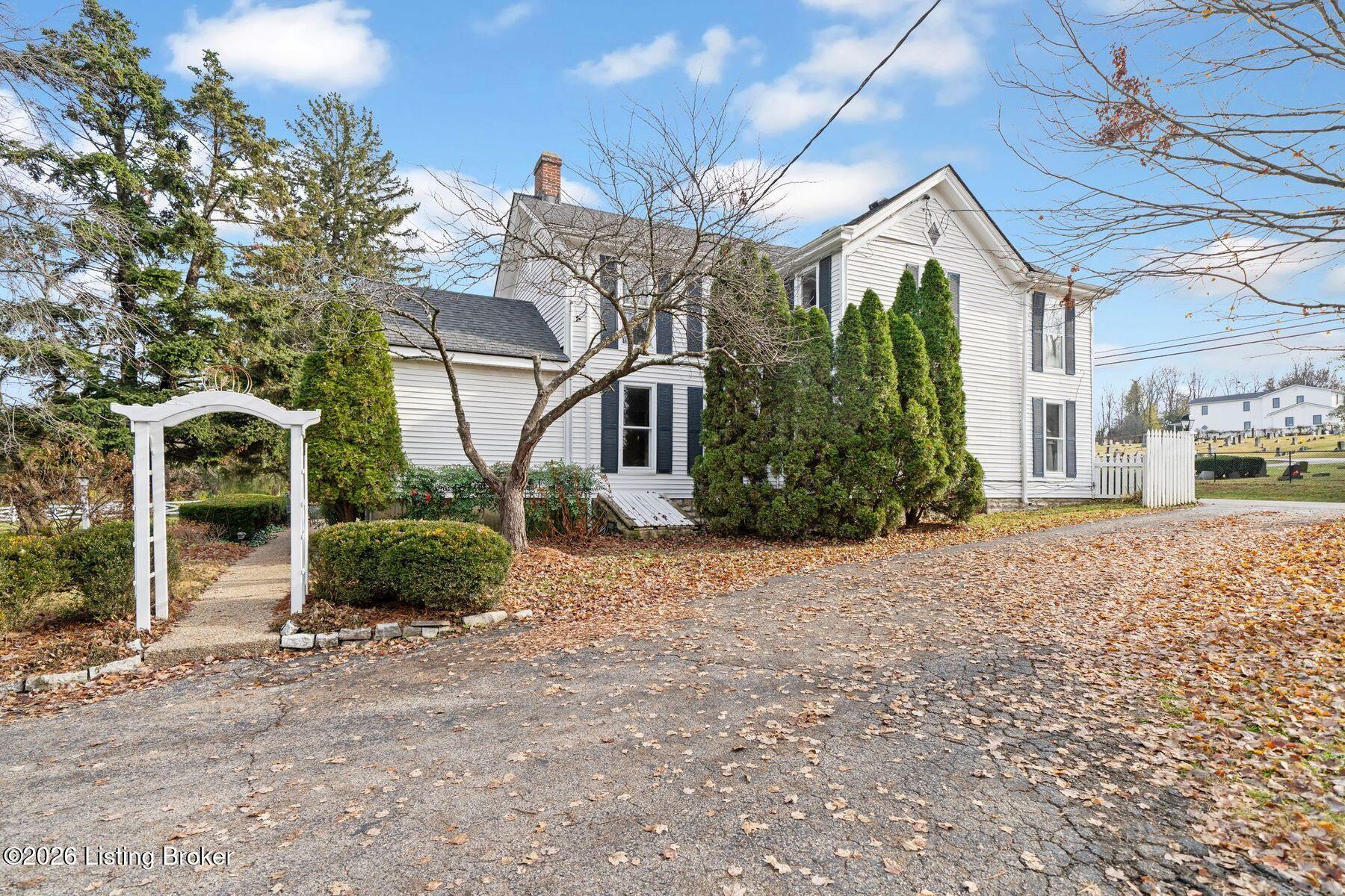 138 Rollington Road Pewee Valley, KY 40056 - Photo 70 of 90 photo_online_069