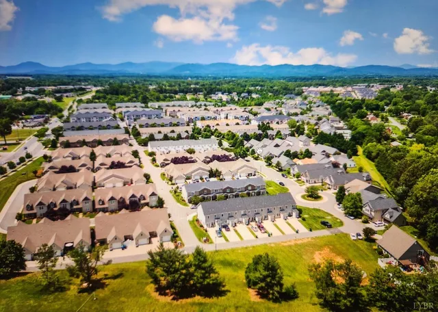 $309,500 | 318 Meridian Street, Lynchburg, VA 24502