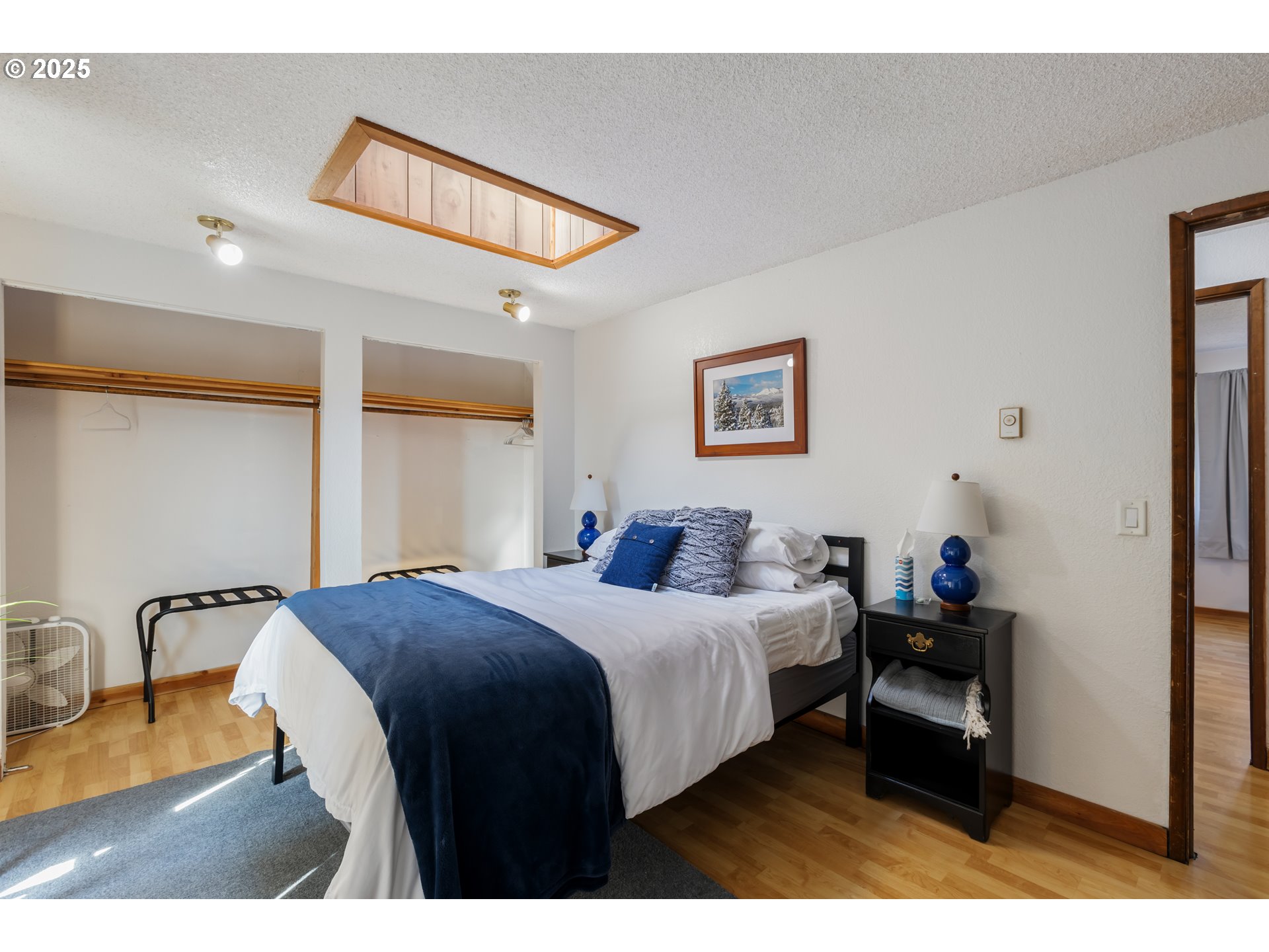 930 Prescott Lane Springfield, OR 97477 - Photo 12 of 31 a bedroom with a bed a desk and chair