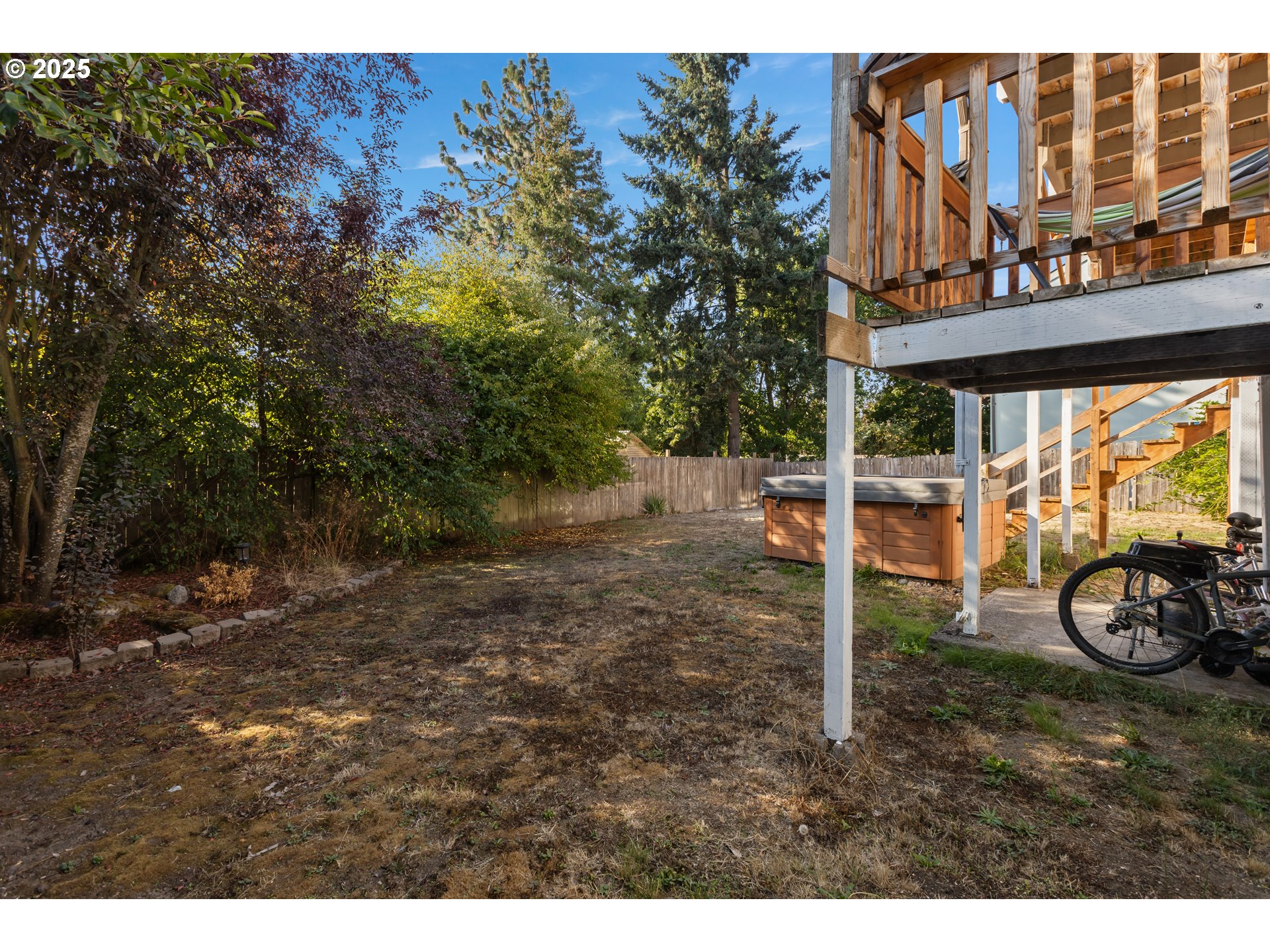 930 Prescott Lane Springfield, OR 97477 - Photo 28 of 31 a view of outdoor space and yard