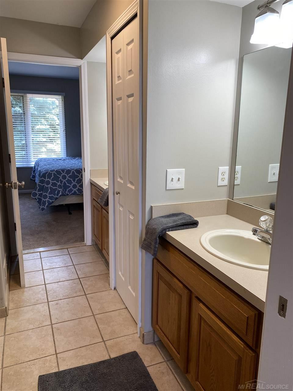 34315 Jared Court Chesterfield, MI 48047 - Photo 28 of 47