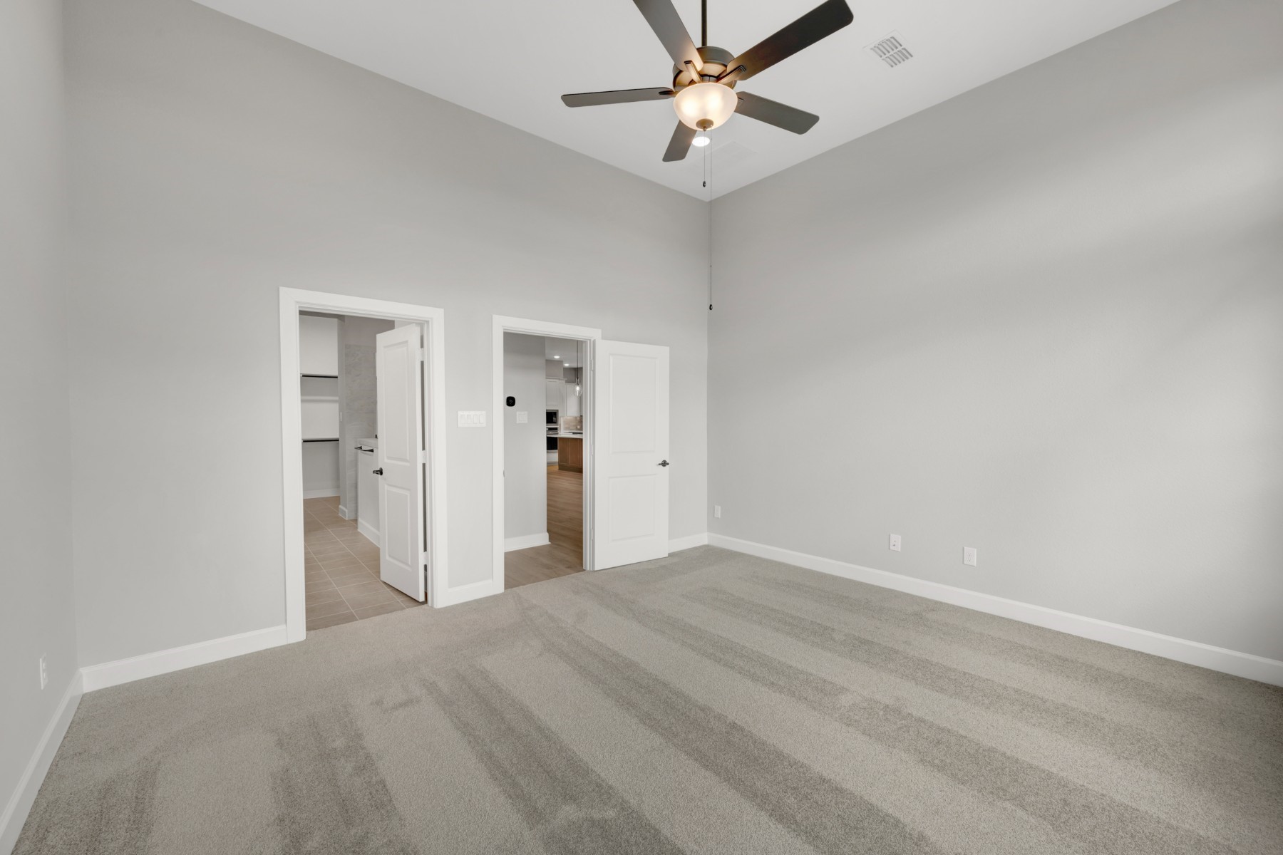 5407 Mango Blfs Street Manvel, TX 77578 - Photo 34 of 50 a view of empty room with a ceiling fan