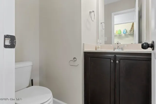 $2,050 | 202 Breakwater Drive, Sneads Ferry, NC 28460