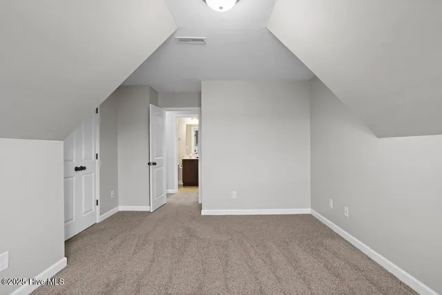 $2,050 | 202 Breakwater Drive, Sneads Ferry, NC 28460