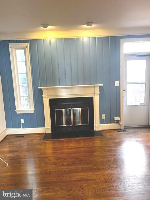 8319 Rising Ridge Way Bethesda, MD 20817 - Photo 12 of 38 Family Room Fireplace