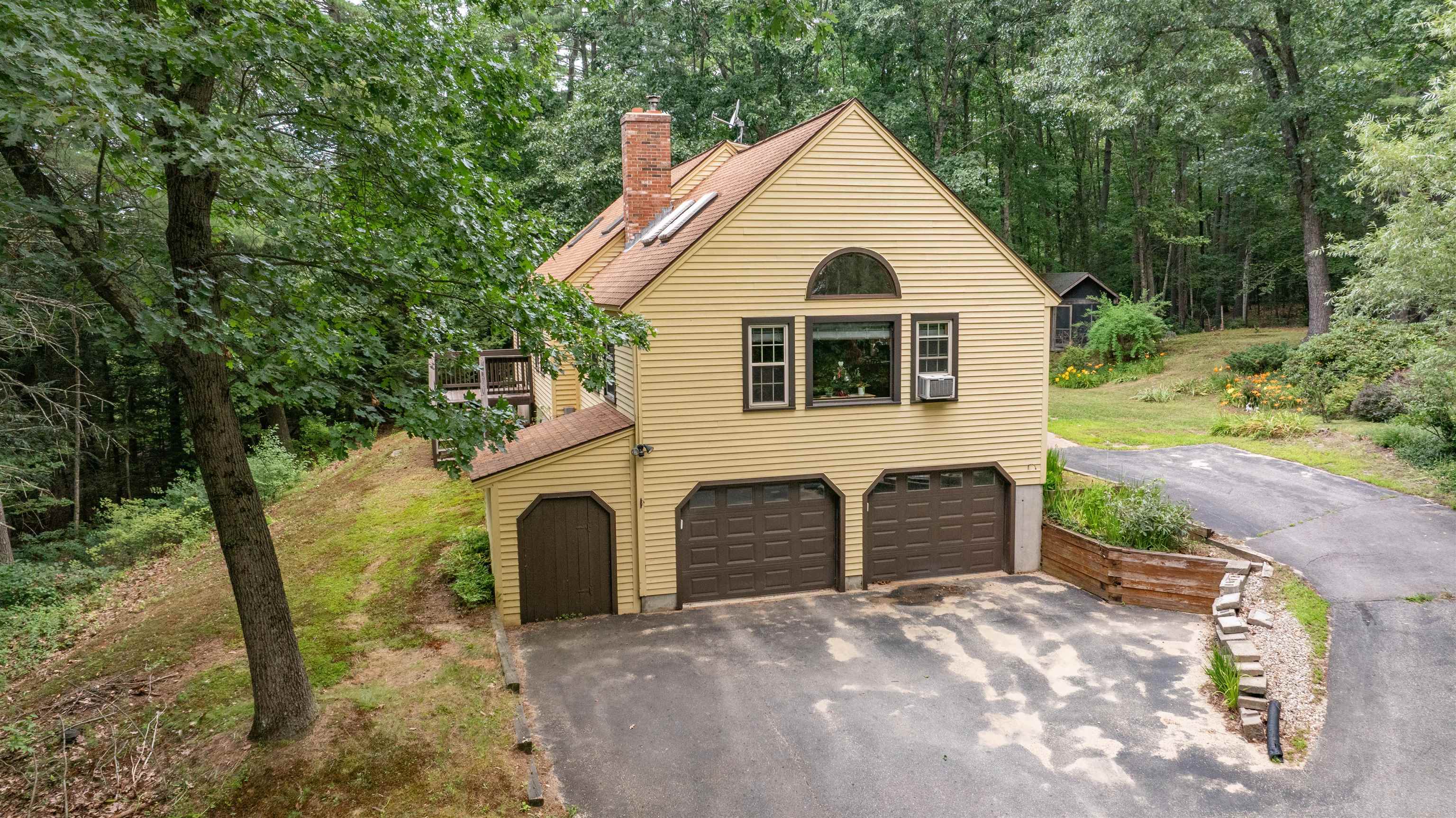 68 Merrimack Road Amherst, NH 03031 - Photo 26 of 30 Gallery Image 26