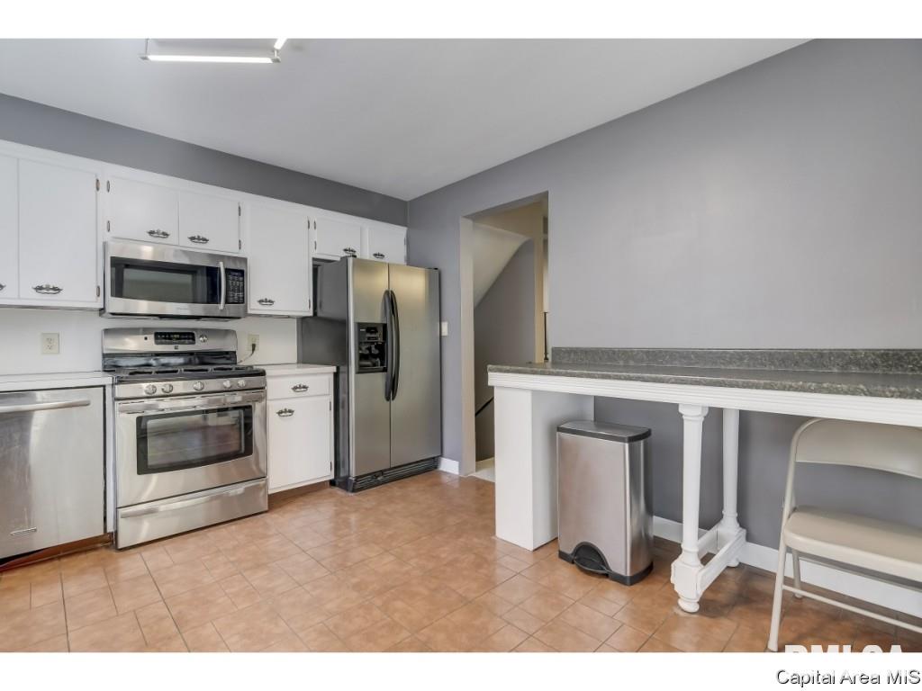 3246 South 1st Street Springfield, IL 62703 - Photo 9 of 21
