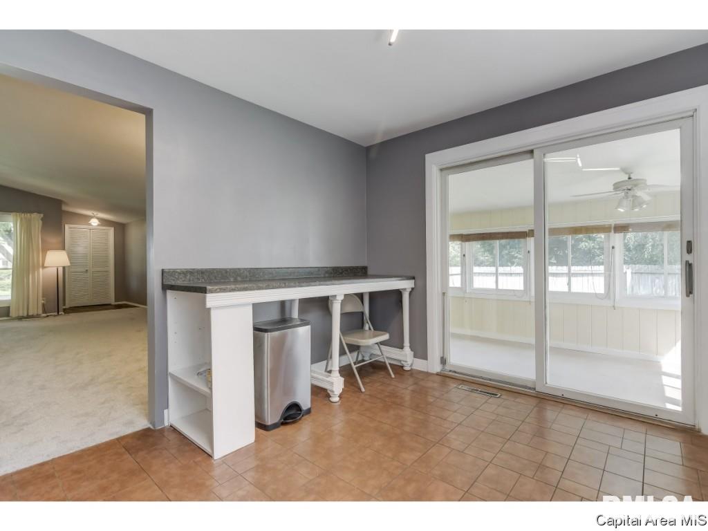 3246 South 1st Street Springfield, IL 62703 - Photo 10 of 21
