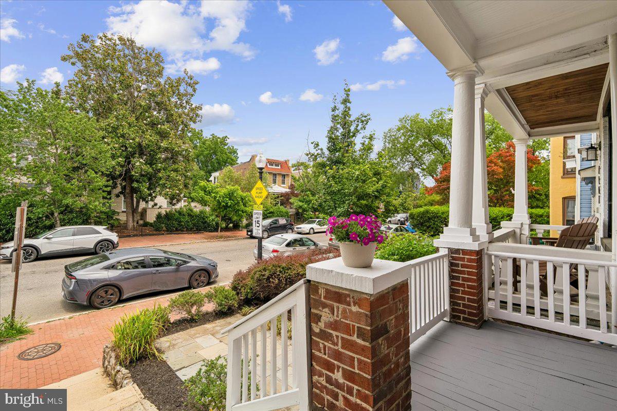 1105 G Street Southeast Washington, DC 20003 - Photo 4 of 51 Charming front porch with Northern exposure.