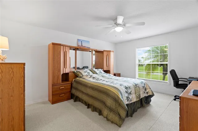 $425,000 | 934 Bermuda Avenue, Sebastian, FL 32958
