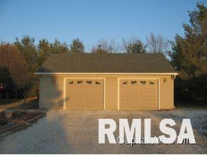 112 Rachel Road Girard, IL 62640 - Photo 2 of 2 Gallery Image 2