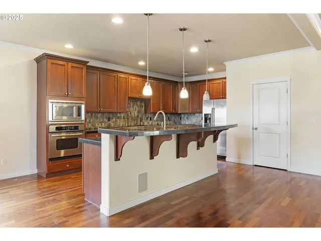 $869,000 | 14822 Southeast Natalya Street, Happy Valley, OR 97086