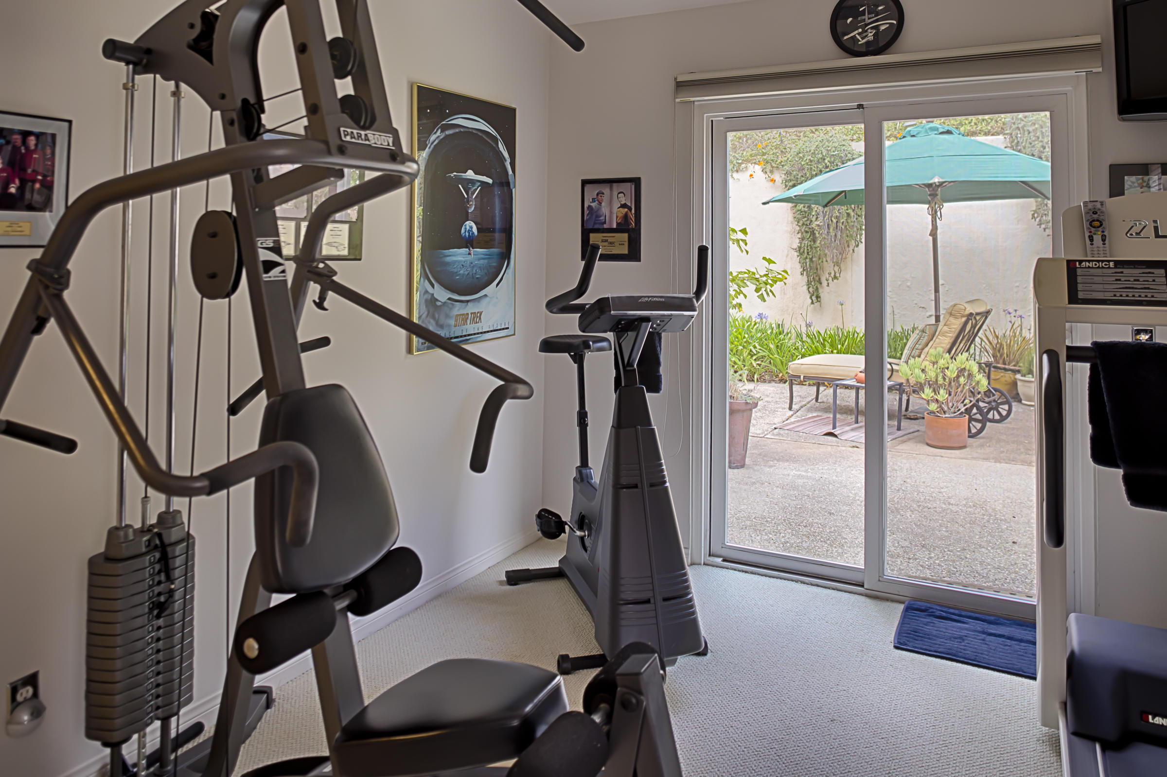 4004 Primavera Road Santa Barbara, CA 93110 - Photo 21 of 39 Downstairs Versatile Bedroom