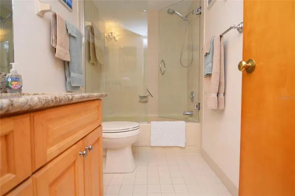 $5,700 | 900 Gulf Boulevard, Unit 907, Indian Rocks Beach, FL 33785