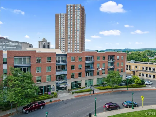 $3,400 | 211 West Jefferson Street, Unit 401, Syracuse, NY 13202