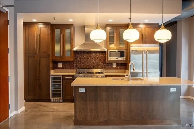 $3,400 | 211 West Jefferson Street, Unit 401, Syracuse, NY 13202