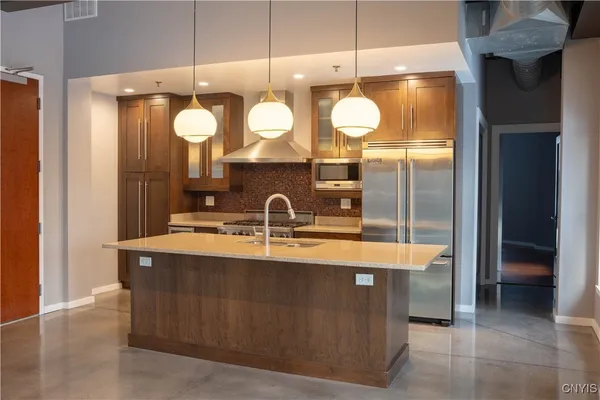 $3,400 | 211 West Jefferson Street, Unit 401, Syracuse, NY 13202