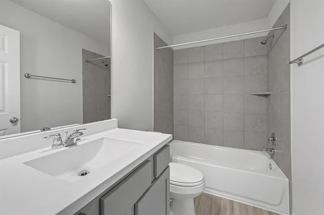 $1,998 | 333 Emerald Thicket Lane, Huffman, TX 77336