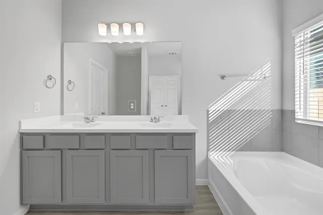 $1,998 | 333 Emerald Thicket Lane, Huffman, TX 77336