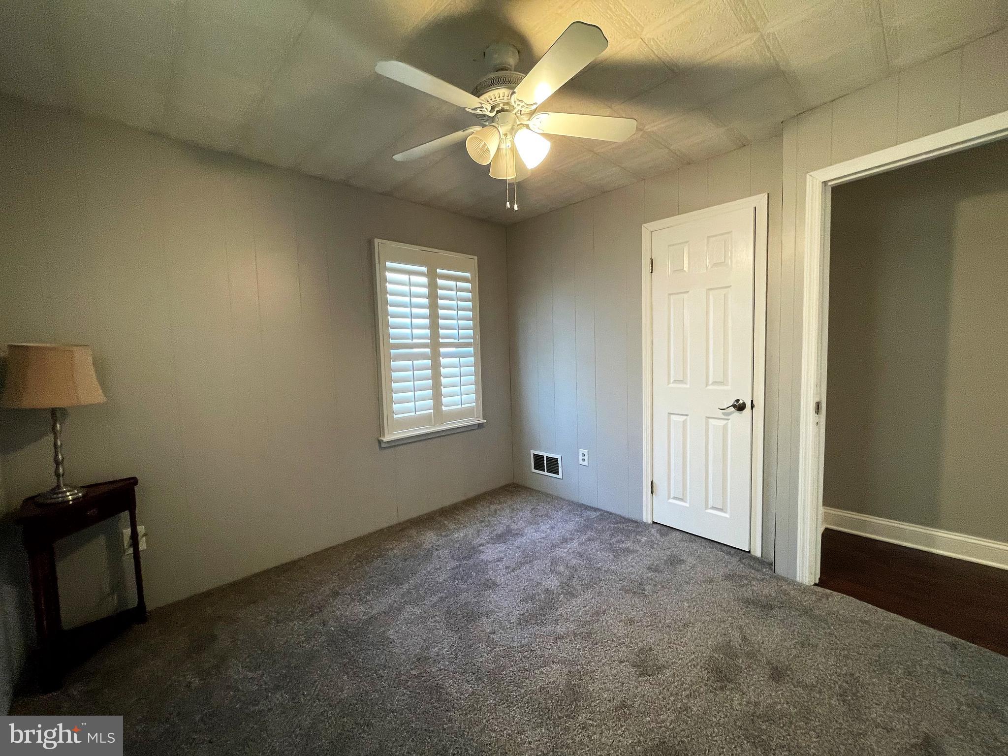 222 Meadow Road Pasadena, MD 21122 - Photo 38 of 57 Gallery Image 38