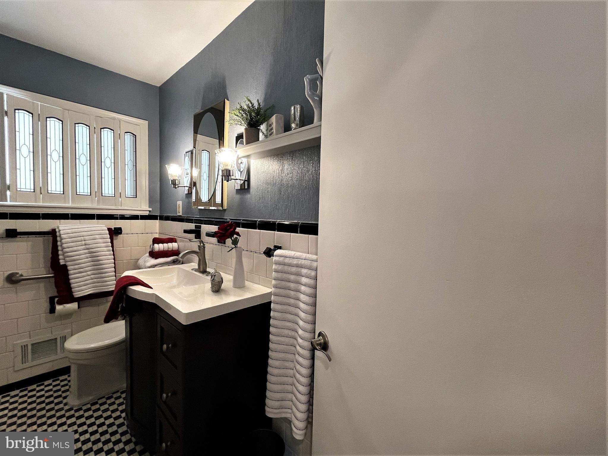 222 Meadow Road Pasadena, MD 21122 - Photo 42 of 57 Gallery Image 42