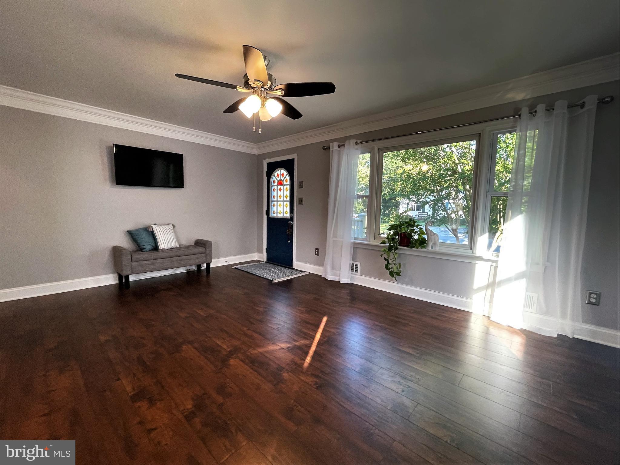 222 Meadow Road Pasadena, MD 21122 - Photo 45 of 57 Gallery Image 45