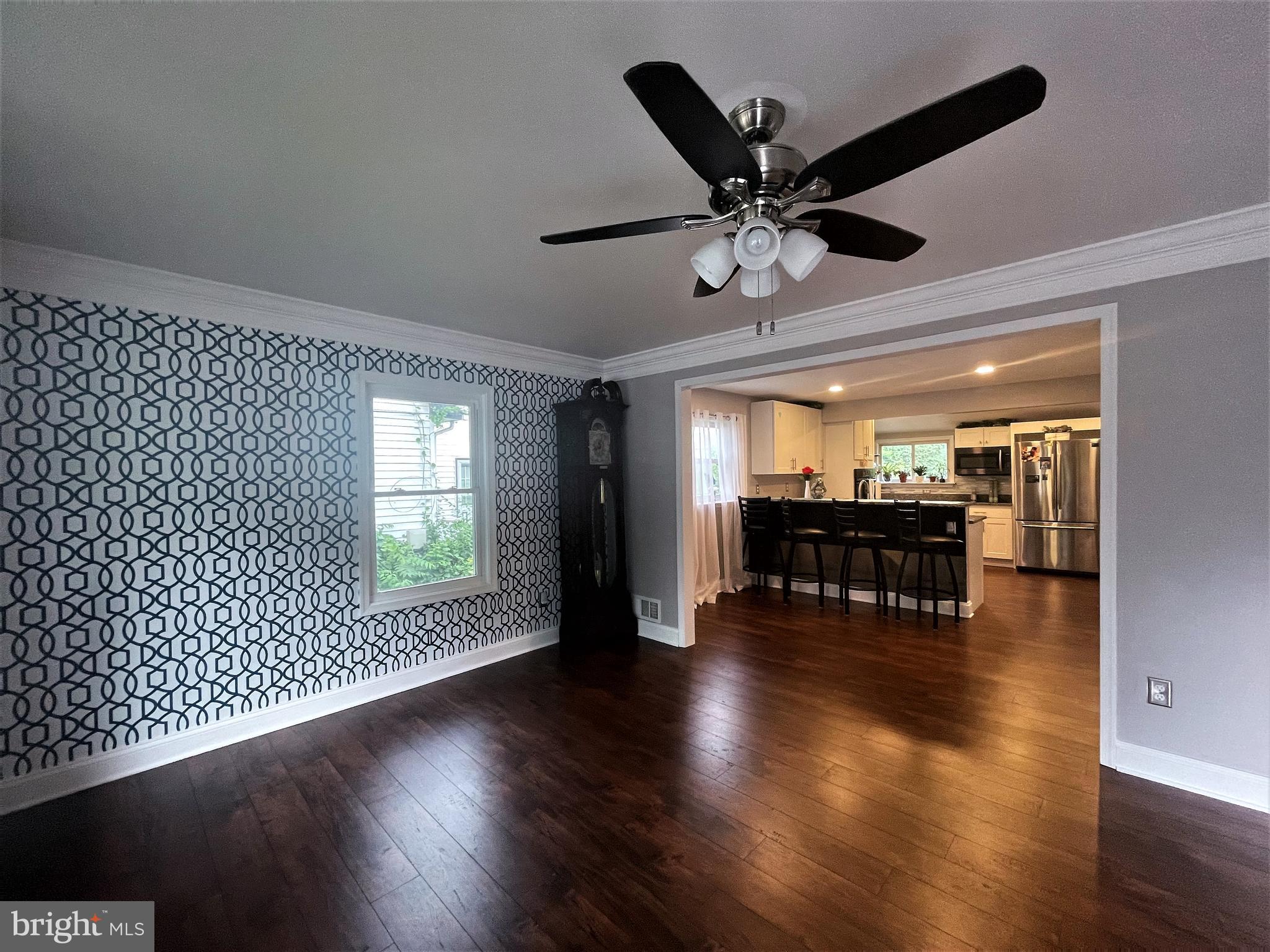 222 Meadow Road Pasadena, MD 21122 - Photo 6 of 57 Gallery Image 6