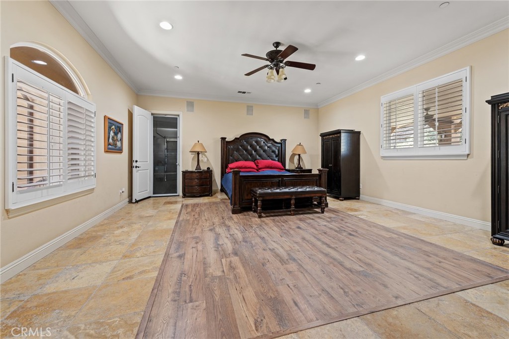9609 Equestrian Drive Riverside, CA 92503 - Photo 20 of 41