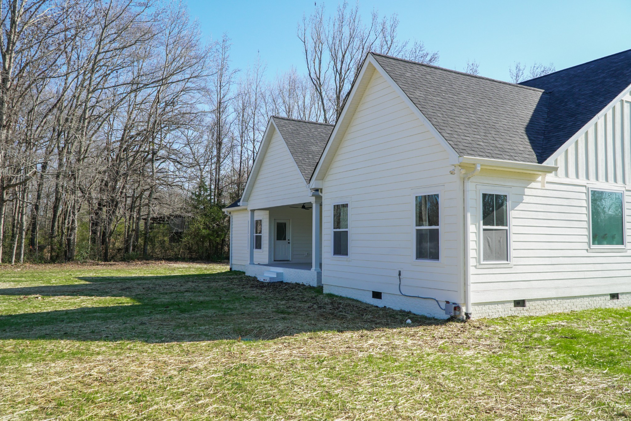 8203 Cookeville Boatdock Road Baxter, TN 38544 - Photo 60 of 64 a view of a house with a yard