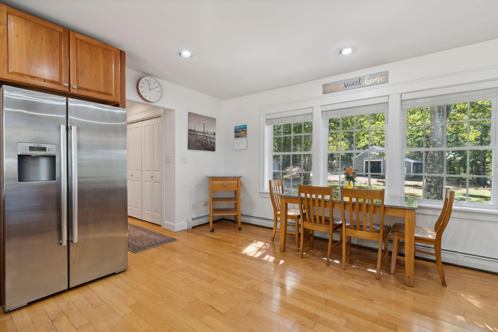 6 Pierce Way Kennebunk, ME 04043 - Photo 16 of 83 Kitchen