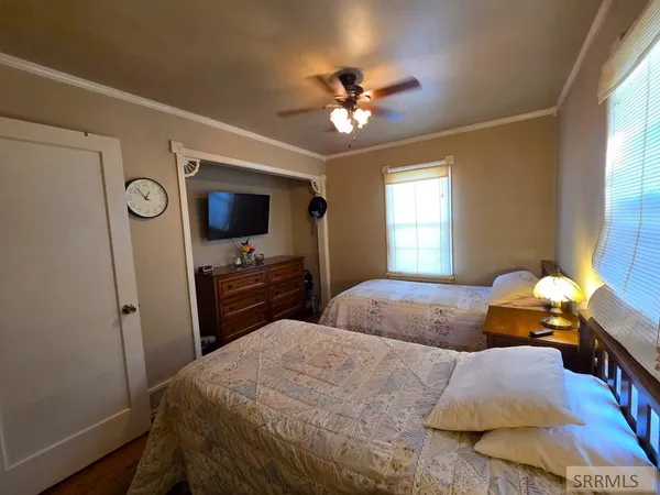 $224,000 | 401 3rd Street, Leadore, ID 83464