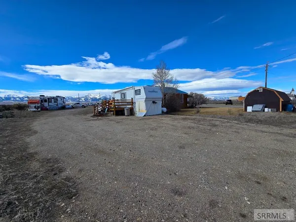 $224,000 | 401 3rd Street, Leadore, ID 83464