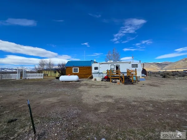 $224,000 | 401 3rd Street, Leadore, ID 83464