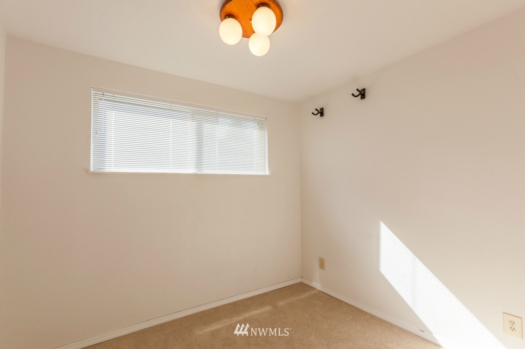2624 177th Street Southeast Bothell, WA 98012 - Photo 22 of 24
