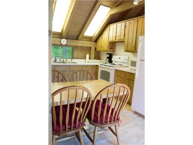 709 Rose Road New Castle, PA 16101 - Photo 5 of 14 Kitchen.