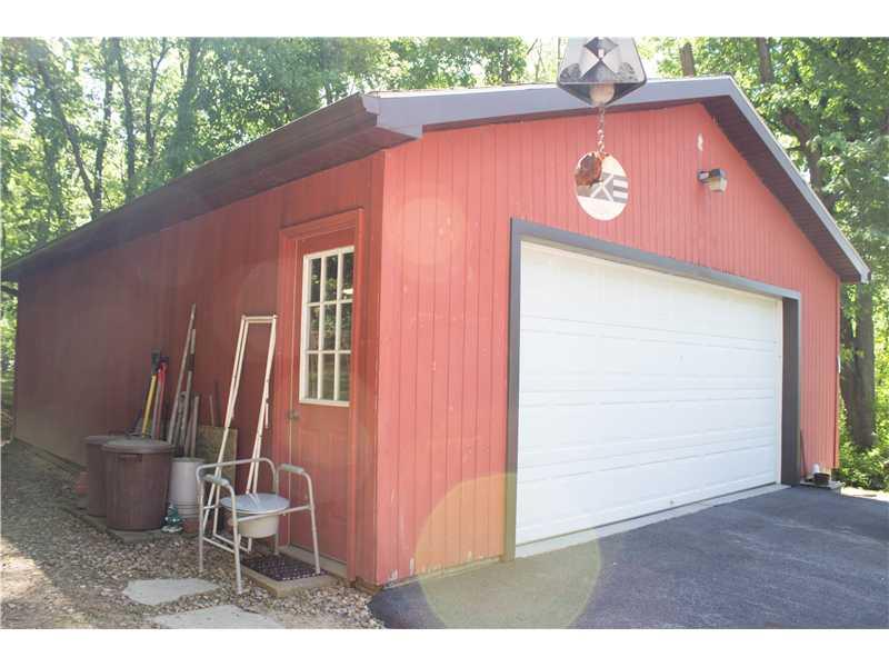 709 Rose Road New Castle, PA 16101 - Photo 6 of 14 Parking Lot/Garage.