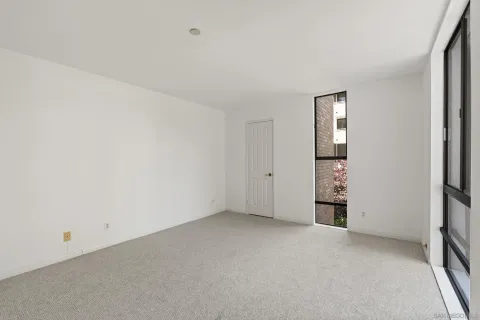 $950,000 | 750 State Street, Unit 202, San Diego, CA 92101