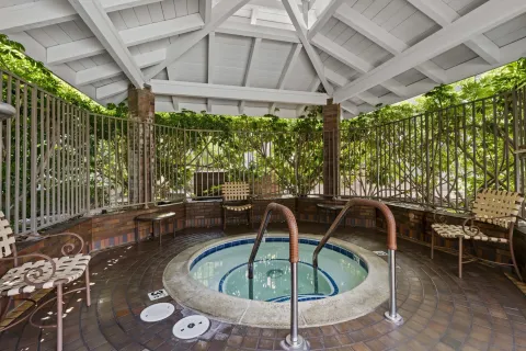 $950,000 | 750 State Street, Unit 202, San Diego, CA 92101