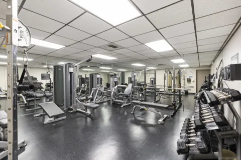 $950,000 | 750 State Street, Unit 202, San Diego, CA 92101
