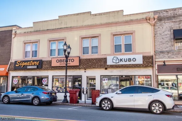 $2,100 | 226 Franklin Avenue, Unit 2R, Nutley, NJ 07110