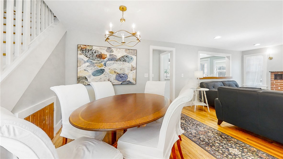 10 Robinson Street Narragansett, RI 02882 - Photo 8 of 27