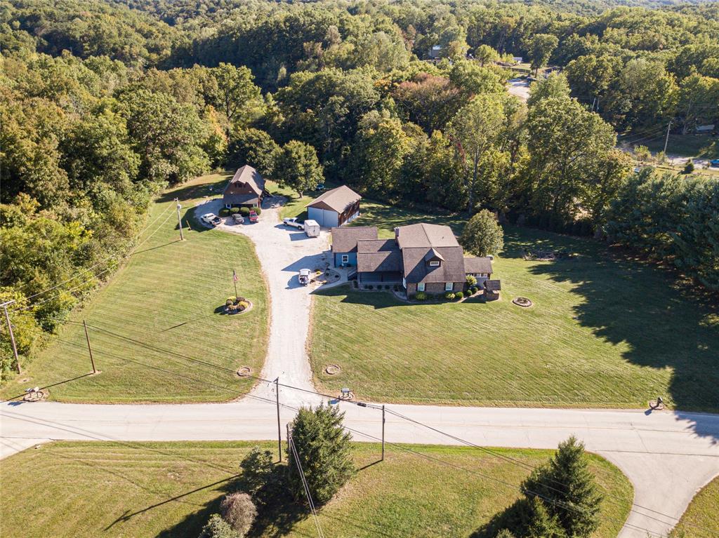 3374 South Knightridge Road Bloomington, IN 47401 - Photo 2 of 49