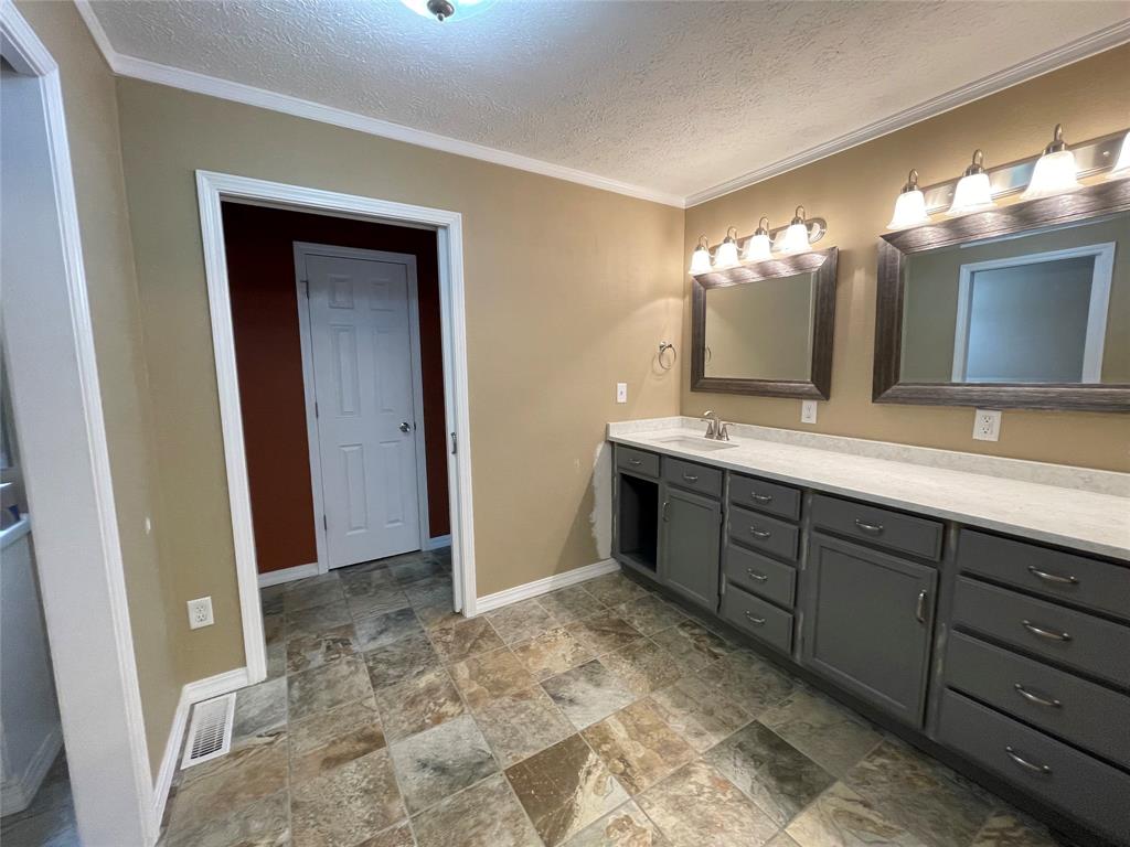 3374 South Knightridge Road Bloomington, IN 47401 - Photo 28 of 49
