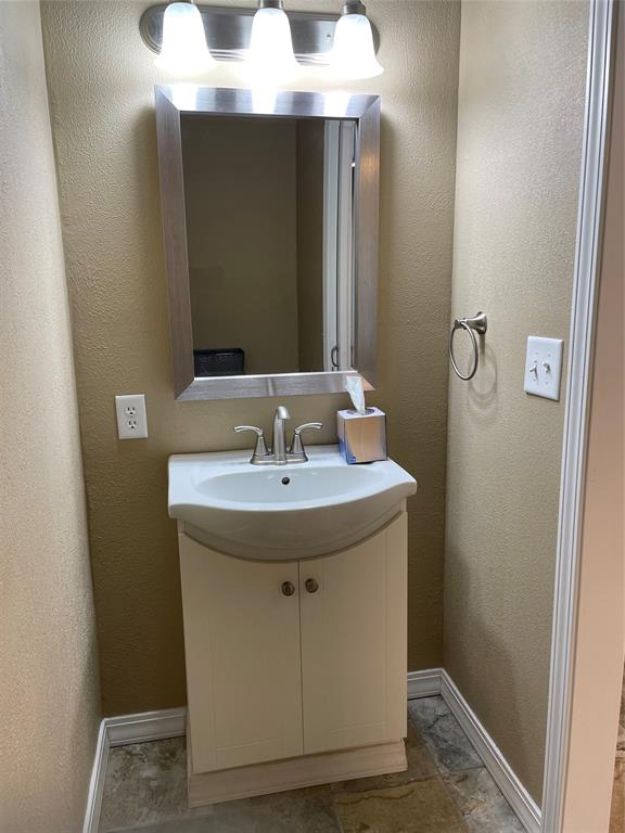 3374 South Knightridge Road Bloomington, IN 47401 - Photo 33 of 49