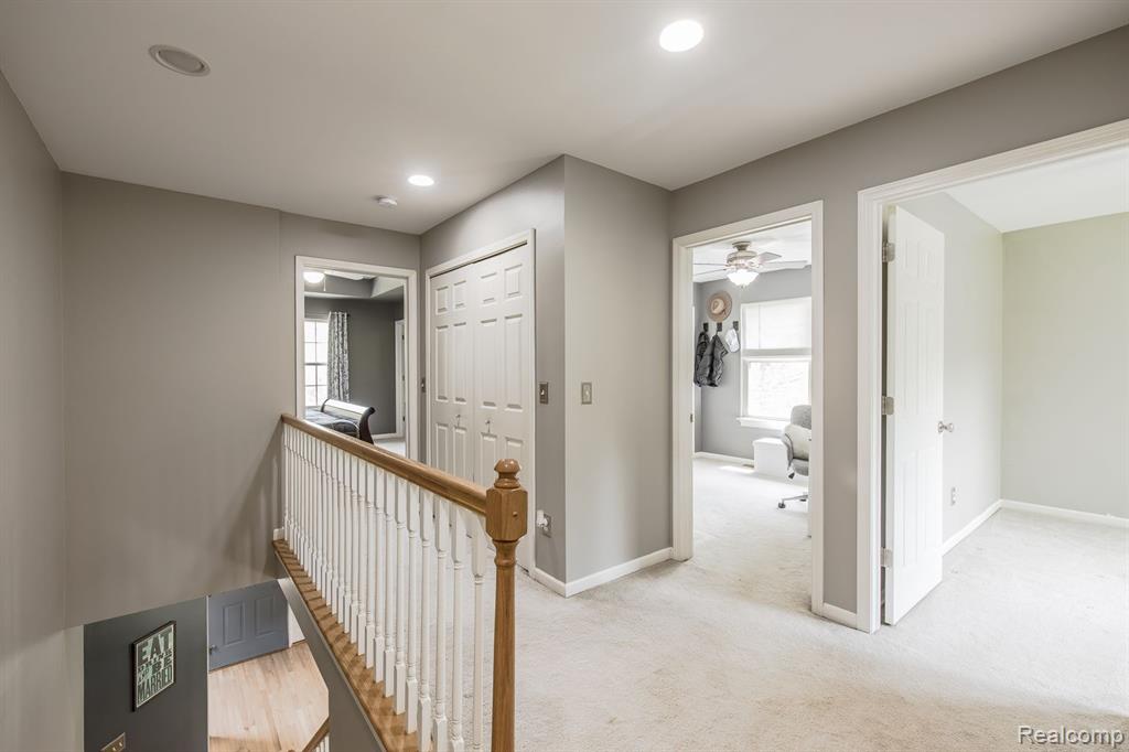 880 Frank Road Lake Orion, MI 48362 - Photo 19 of 44