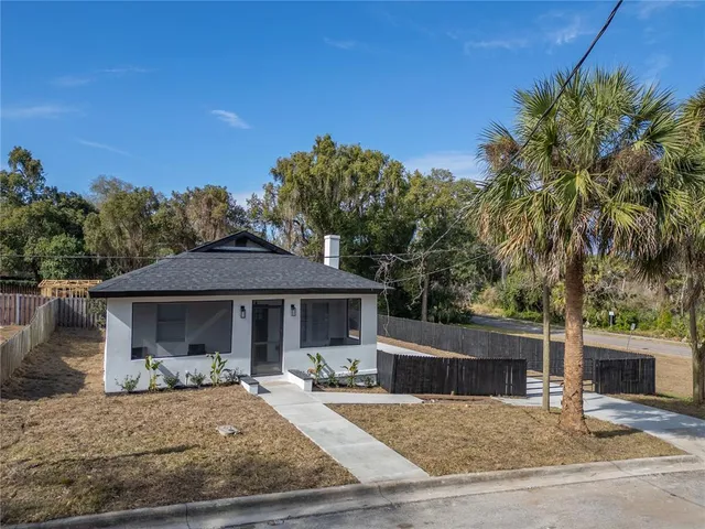 $259,000 | 215 North Salem Street, Eustis, FL 32726