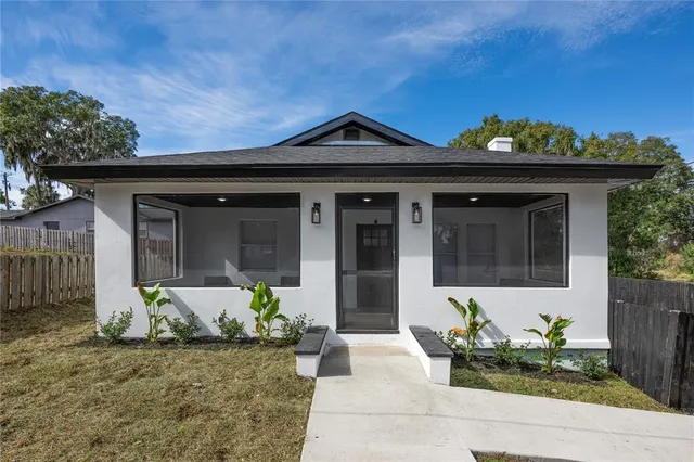 $259,000 | 215 North Salem Street, Eustis, FL 32726